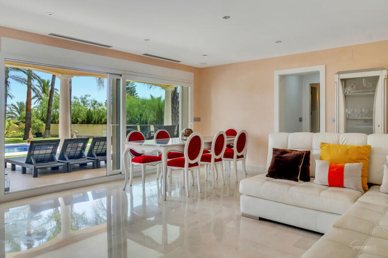 4 soveværelse Villa til salg i Benissa, Alicante