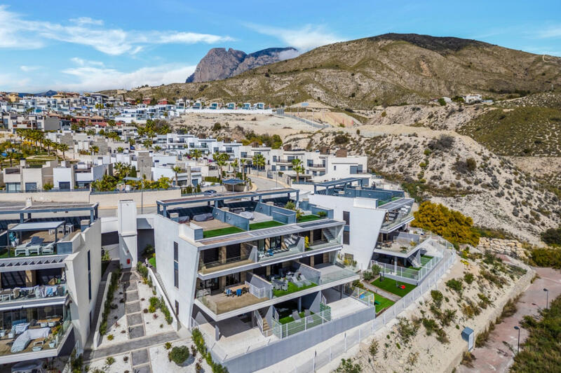 2 спальная комната квартира продается в Finestrat, Alicante