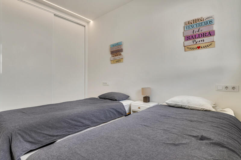 2 slaapkamer Appartement Te koop