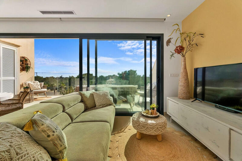 2 bedroom Apartment for sale in Las Colinas Golf, Alicante