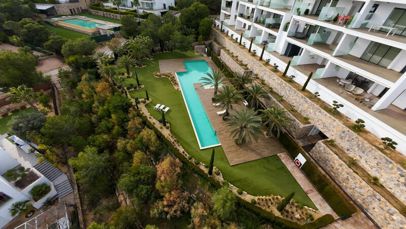 3 Cuarto Apartamento en venta en Las Colinas Golf, Alicante