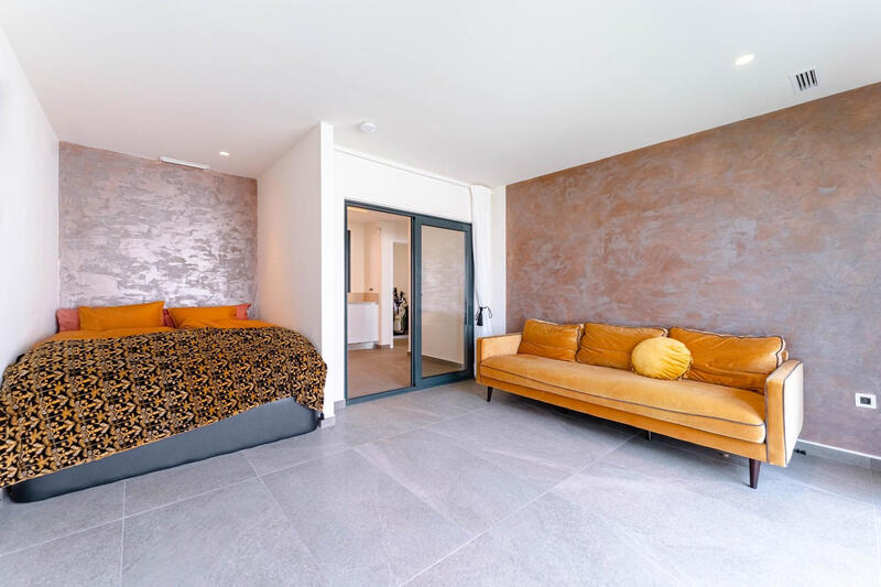 5 спальная комната вилла продается