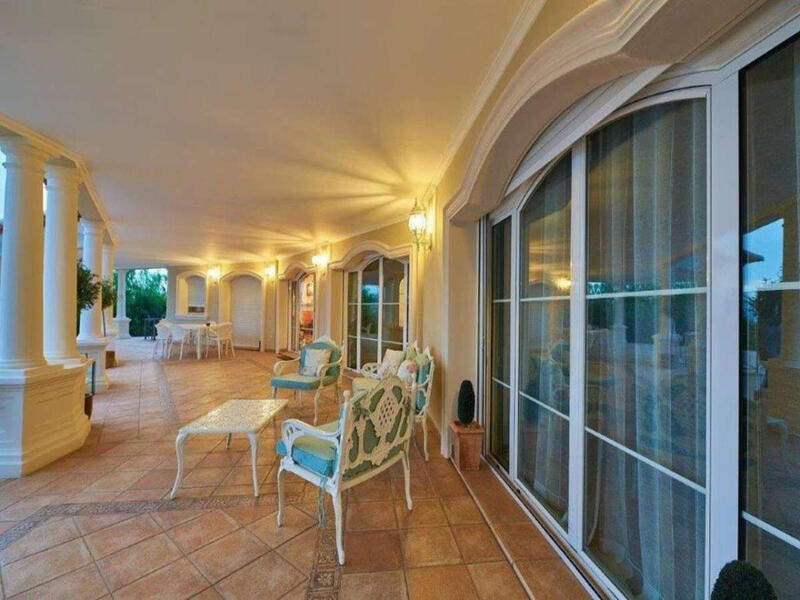 4 bedroom Villa for sale
