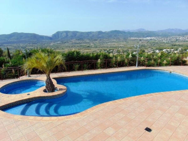 4 bedroom Villa for sale