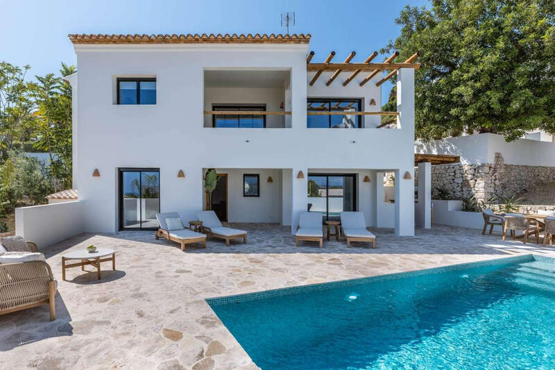 3 Schlafzimmer Villa zu verkaufen in Javea, Alicante