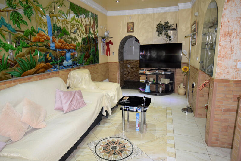 6 soveværelse Villa til salg i Guardamar del Segura, Alicante