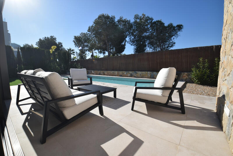 3 soveværelse Villa til salg i Las Colinas Golf, Alicante