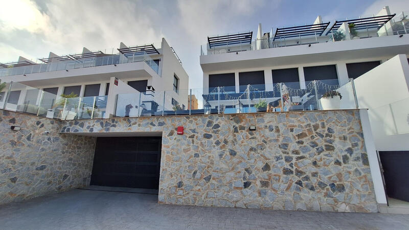 3 slaapkamer Appartement Te koop