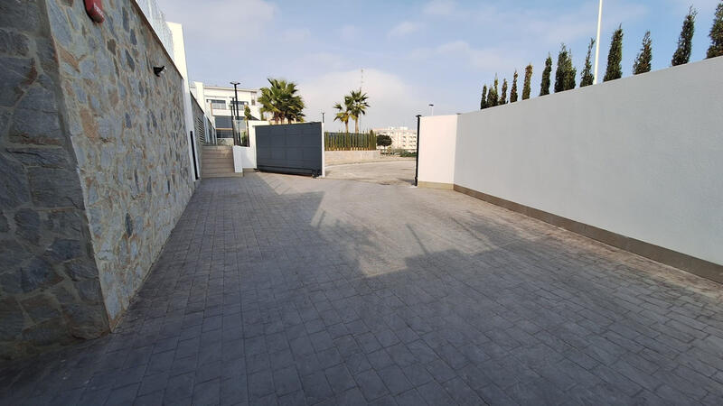 3 slaapkamer Appartement Te koop
