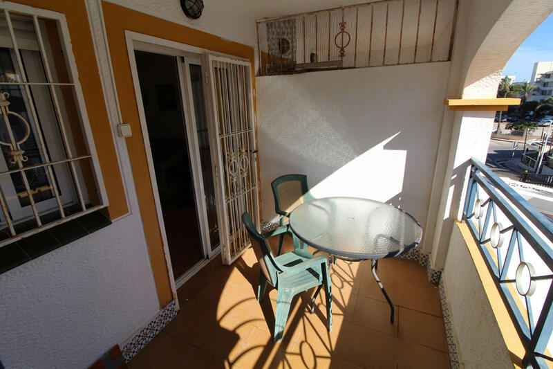 2 soveværelse Lejlighed til salg i Gran Alacant, Alicante
