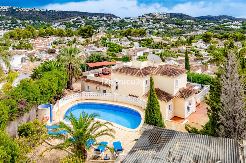 6 Schlafzimmer Villa zu verkaufen in Teulada, Alicante