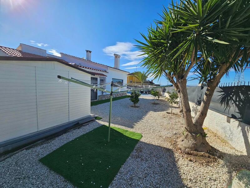 4 Cuarto Villa en venta