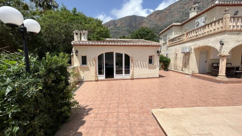 4 slaapkamer Villa Te koop