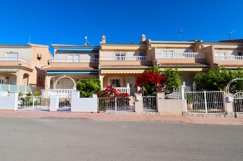 3 Cuarto Adosado en venta