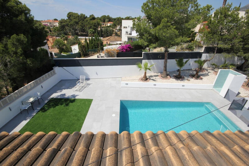 5 Schlafzimmer Villa zu verkaufen in La Nucia, Alicante