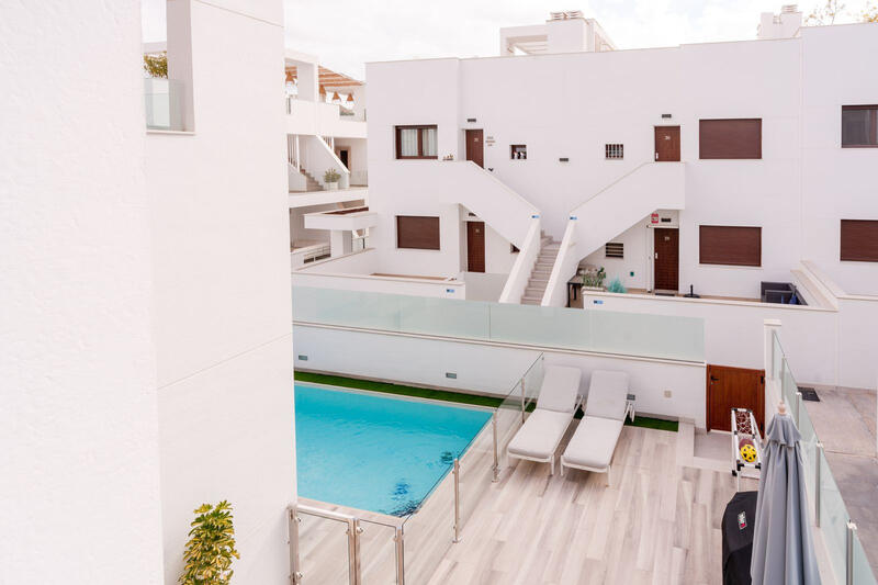 3 soveværelse Villa til salg i Los Balcones, Alicante