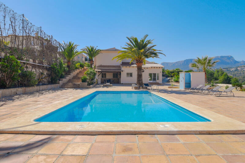 5 sovrum Villa till salu i Calpe, Alicante