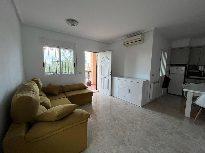 3 Schlafzimmer Stadthaus zu verkaufen in Villamartin, Alicante