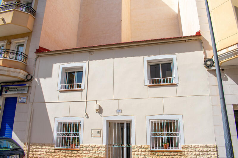 3 bedroom Villa for sale
