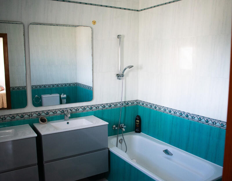 6 Cuarto Villa en venta