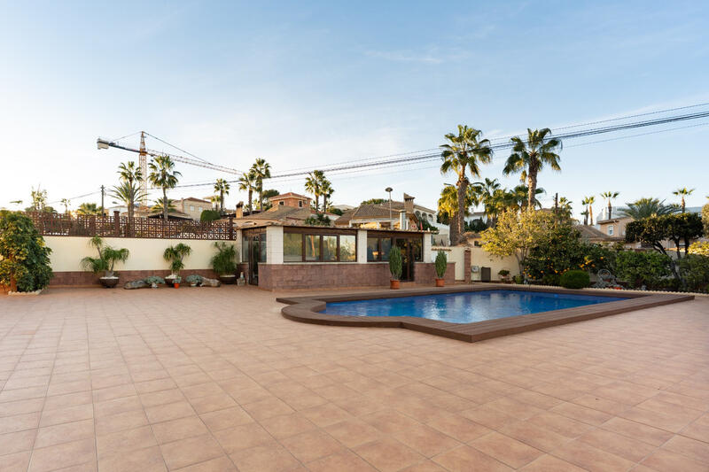 7 sovrum Villa till salu i Los Balcones, Alicante
