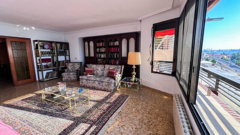2 slaapkamer Appartement Te koop