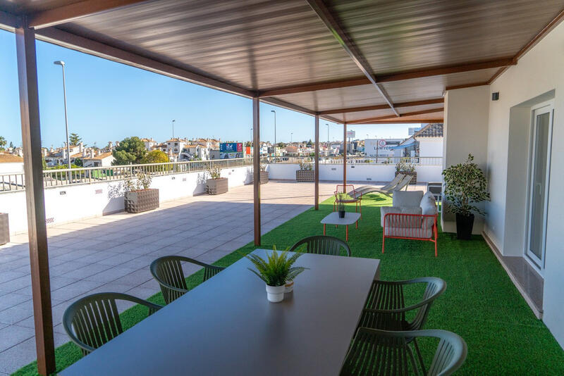 3 bedroom Apartment for sale