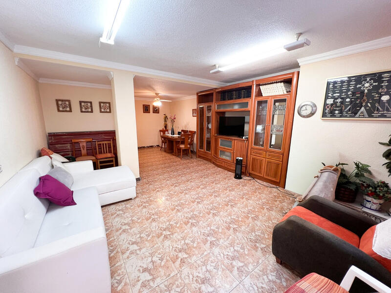 3 Schlafzimmer Appartement zu verkaufen in Guardamar del Segura, Alicante