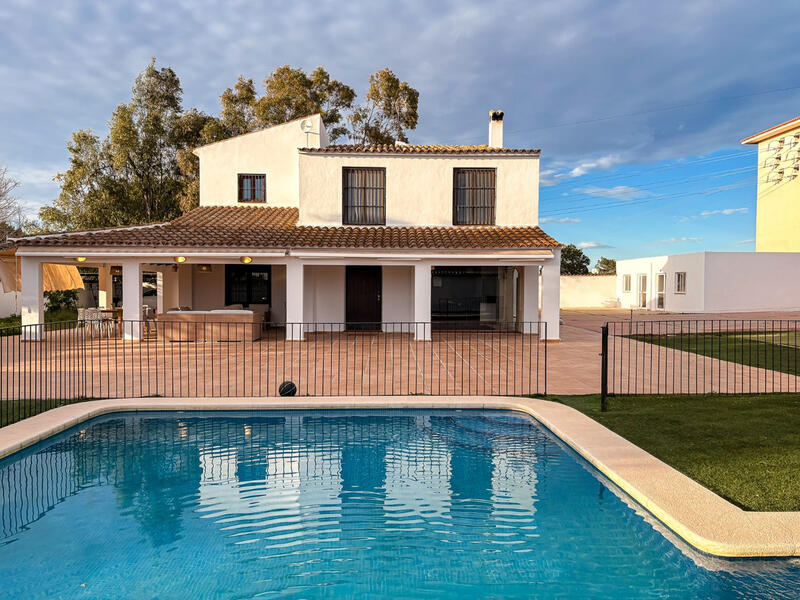 Villa à vendre dans Santa Pola, Alicante