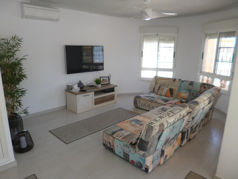 4 chambre Villa à vendre dans Pilar de la Horadada, Alicante