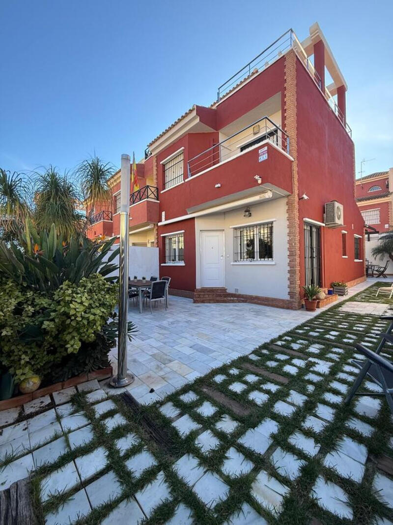 4 Schlafzimmer Villa zu verkaufen in Pilar de la Horadada, Alicante