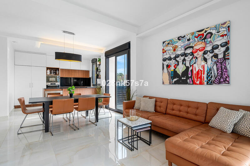 4 Cuarto Villa en venta