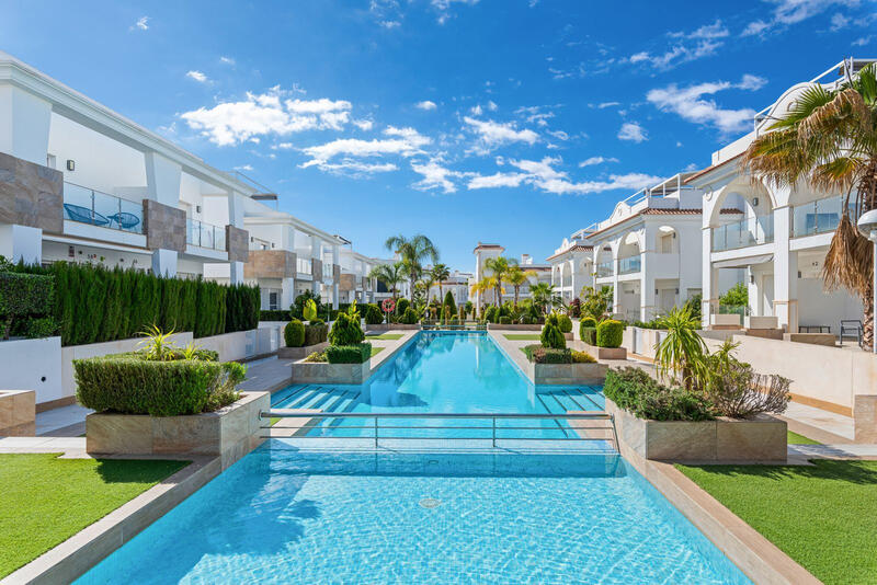 Apartamento en venta en Ciudad Quesada, Alicante