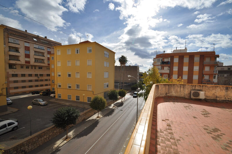 12 bedroom Townhouse for sale in Salinetas de Petrel, Alicante