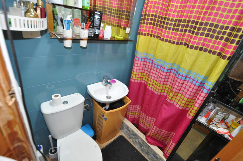 6 Cuarto Adosado en venta