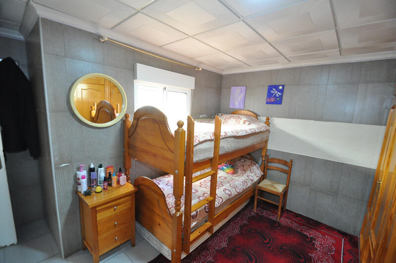 6 Cuarto Adosado en venta
