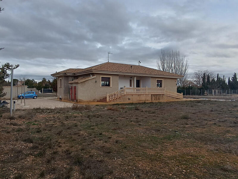 5 chambre Villa à vendre dans Yecla, Murcia