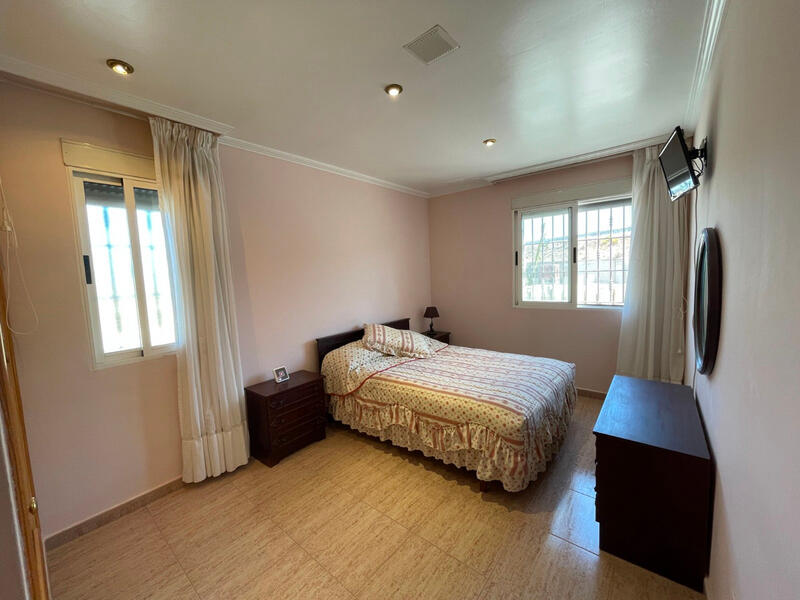 3 Cuarto Villa en venta