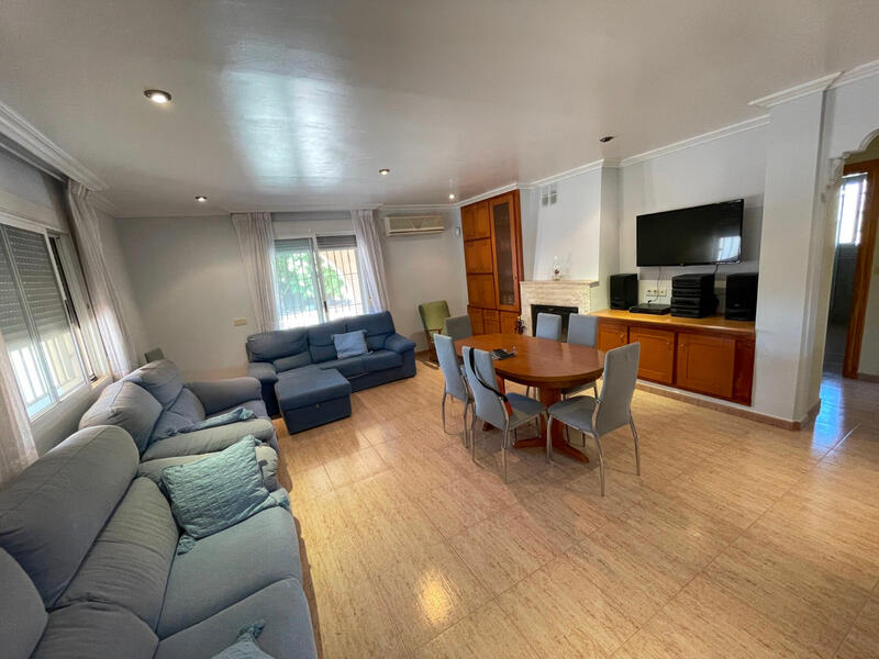 3 Cuarto Villa en venta