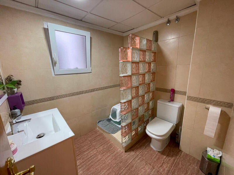 4 slaapkamer Appartement Te koop