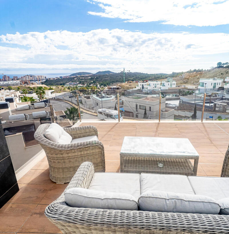 3 спальная комната квартира продается в Finestrat, Alicante