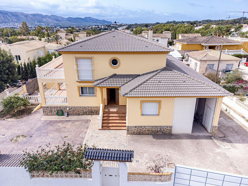 7 Cuarto Villa en venta