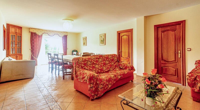 7 Cuarto Villa en venta