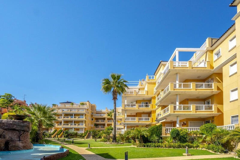 3 soveværelse Lejlighed til salg i Cabo Roig, Alicante