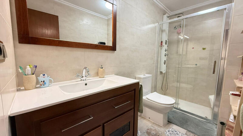 3 slaapkamer Appartement Te koop
