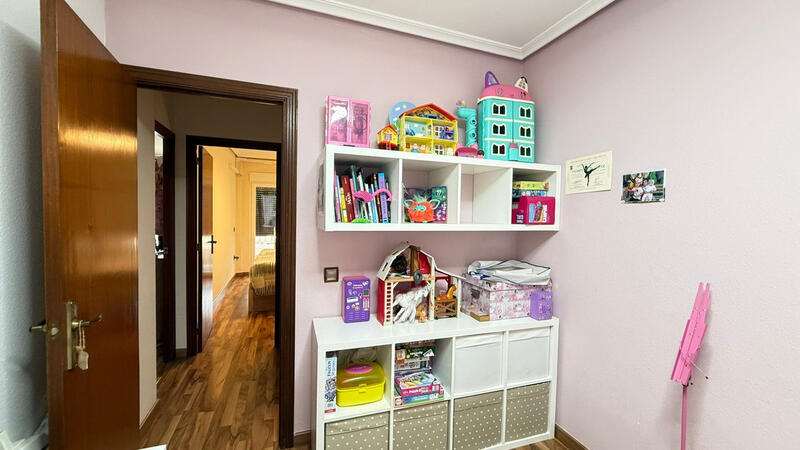 3 slaapkamer Appartement Te koop