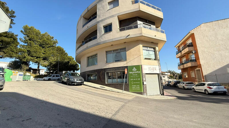 Apartamento en venta en San Miguel de Salinas, Alicante