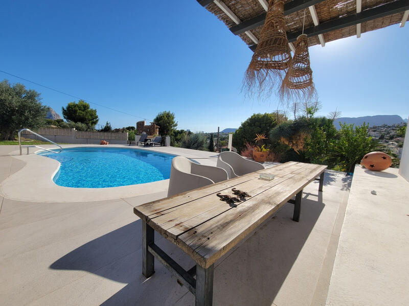 3 спальная комната вилла продается в Calpe, Alicante