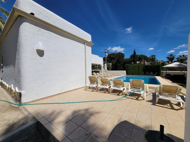 10 chambre Villa à vendre
