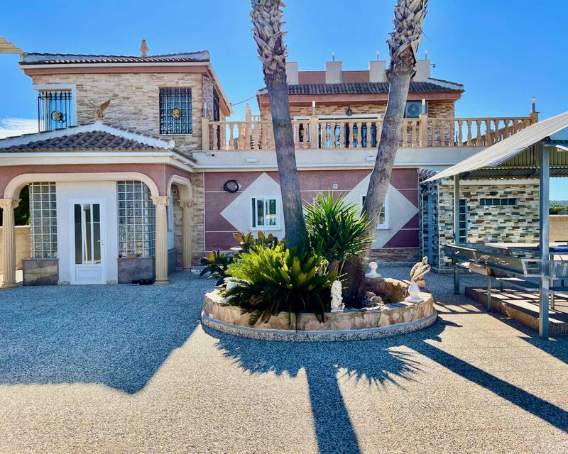 Villa til salgs i Guardamar del Segura, Alicante Villa til salgs i Guardamar del Segura, Alicante